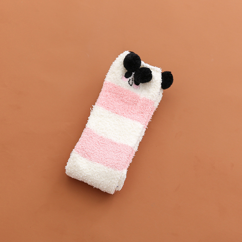 17 Color Calf Socks Cartoon Embroidery Coral Cashmere Thermal Cashmere Socks Floor Socks Sleeping Female Wholesale Christmas Socks Fluffy Fuzzy Socks